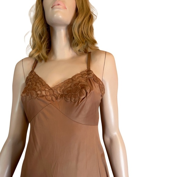 Vintage 60s KAYSER Full Slip 100% Nylon Matching Mocha Lace Lacy - Picture 4 of 15